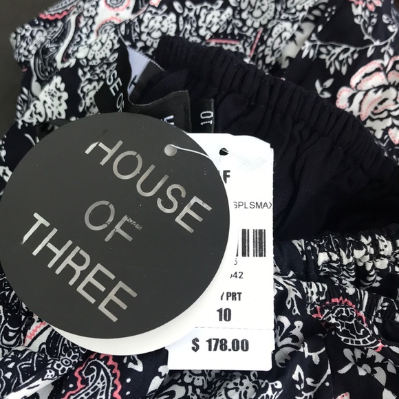 LF NWT off the shoulder maxi romper dress 🌼 - Picture 6 of 8